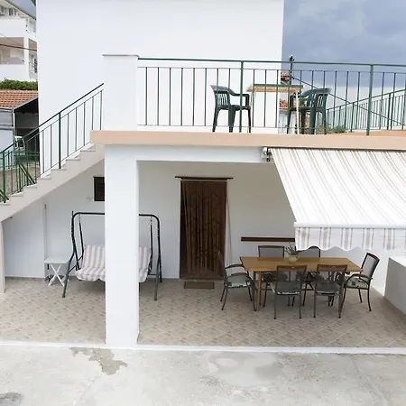 Casa de Férias Holiday Olivari Tisno